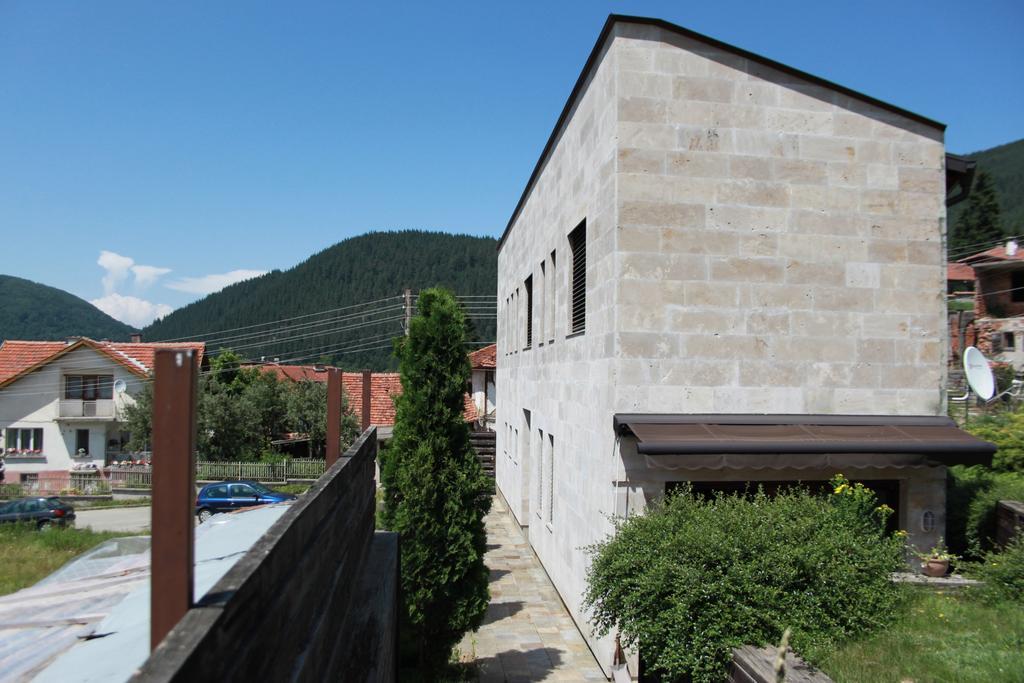 The Stone Villa Бели-Искыр Экстерьер фото